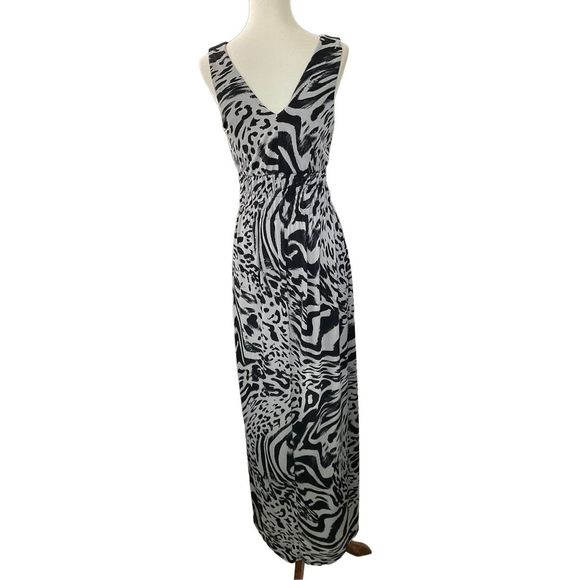 Epilogue Maxi Dress - Picture 2 of 2